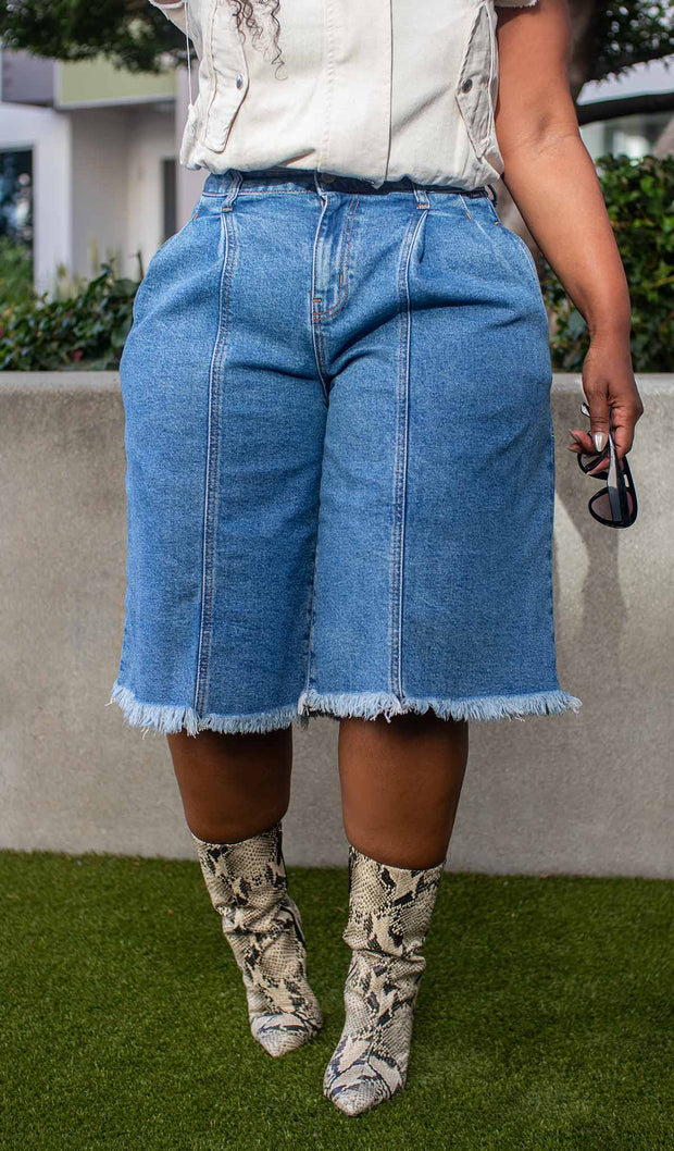 Knee High and Fly | Knee Shorts